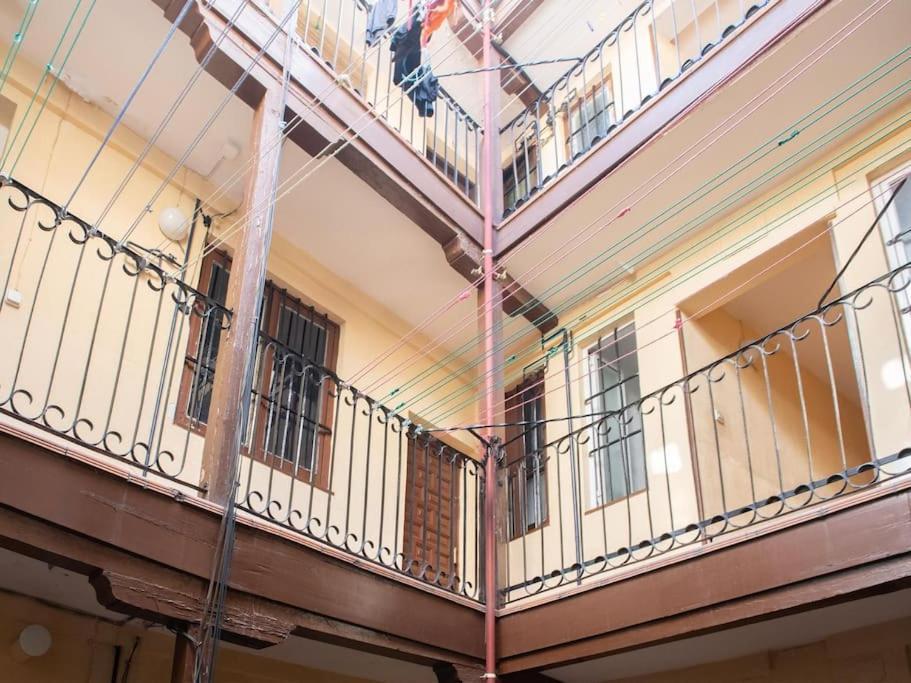 Apartamento A 2 Minutos De Lavapies, Madrid Apartment Exterior foto